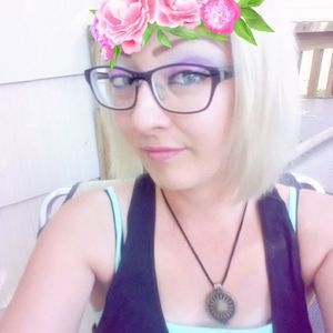 Meet your Posher, Catherine